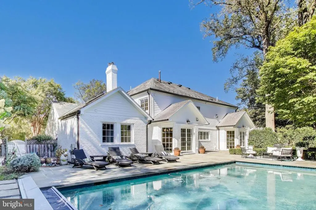 6017 Shady Oak Ln, BETHESDA