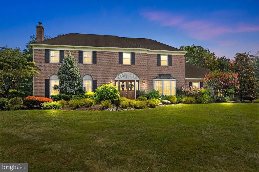 1296 Heller Dr, Yardley