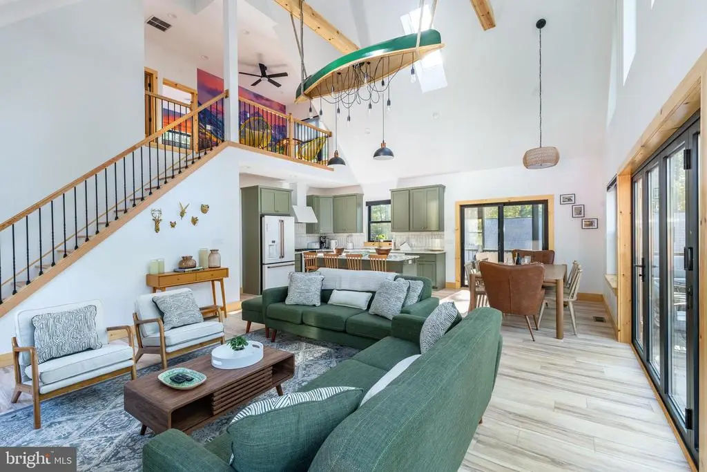 6 Alder Ln, Lake Harmony