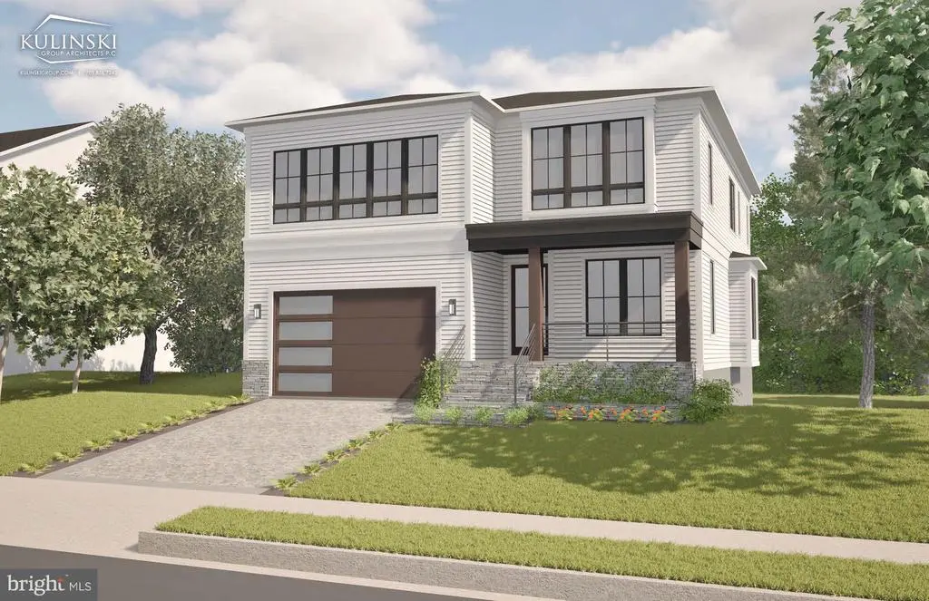 1012 Hillcrest Dr Sw, VIENNA