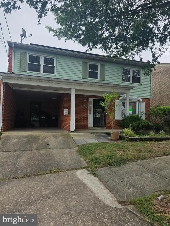 2406 24th St Se, WASHINGTON