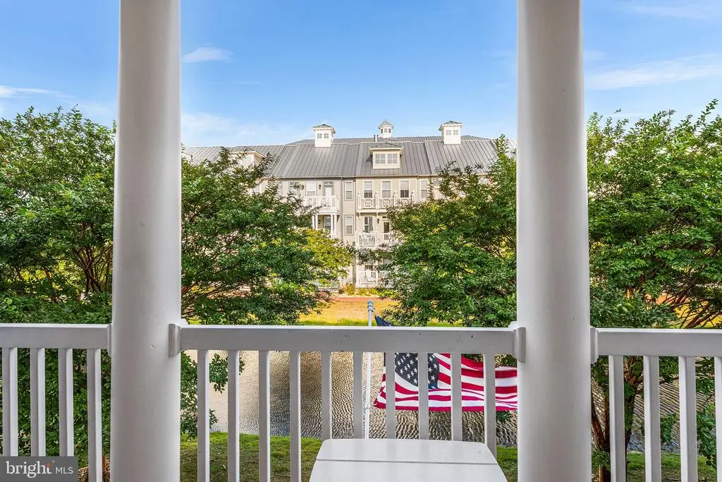 36 Canal Side Mews W, Ocean City