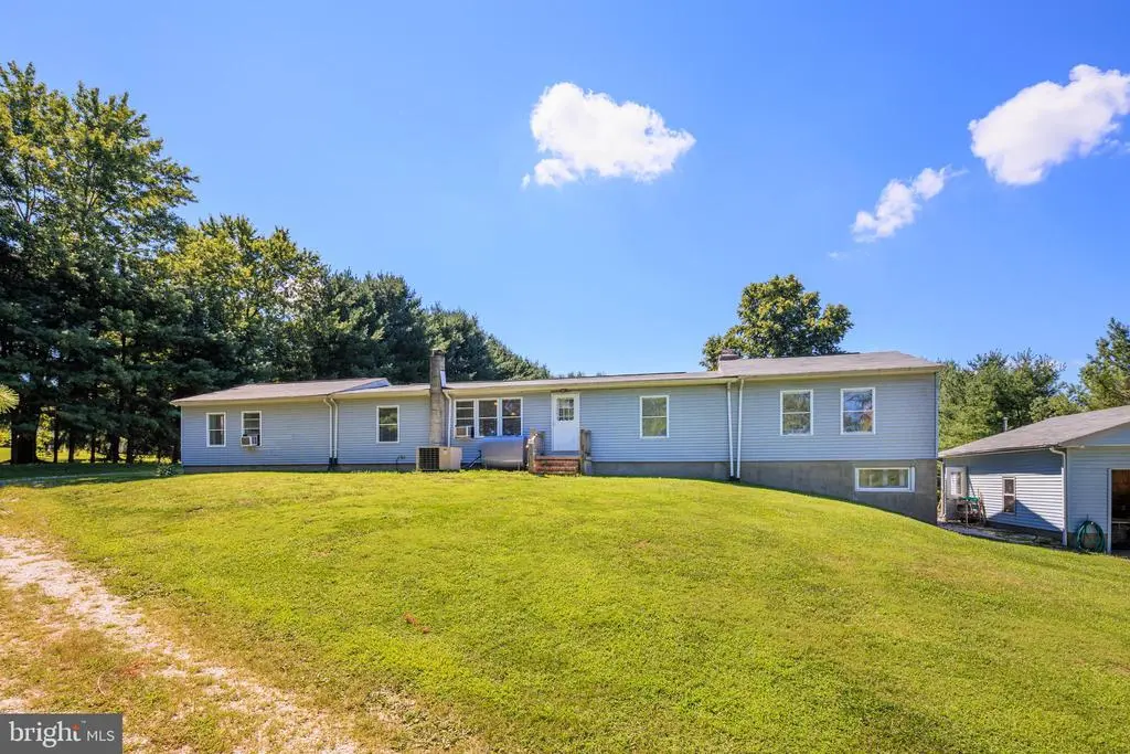 1045 Doyle Rd, Street