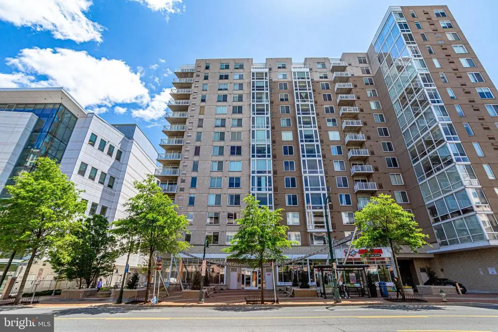 930 Wayne Ave #1004, SILVER SPRING