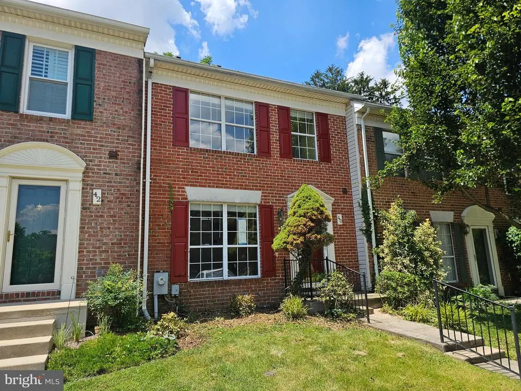 40 White Pine Ct, Cockeysville