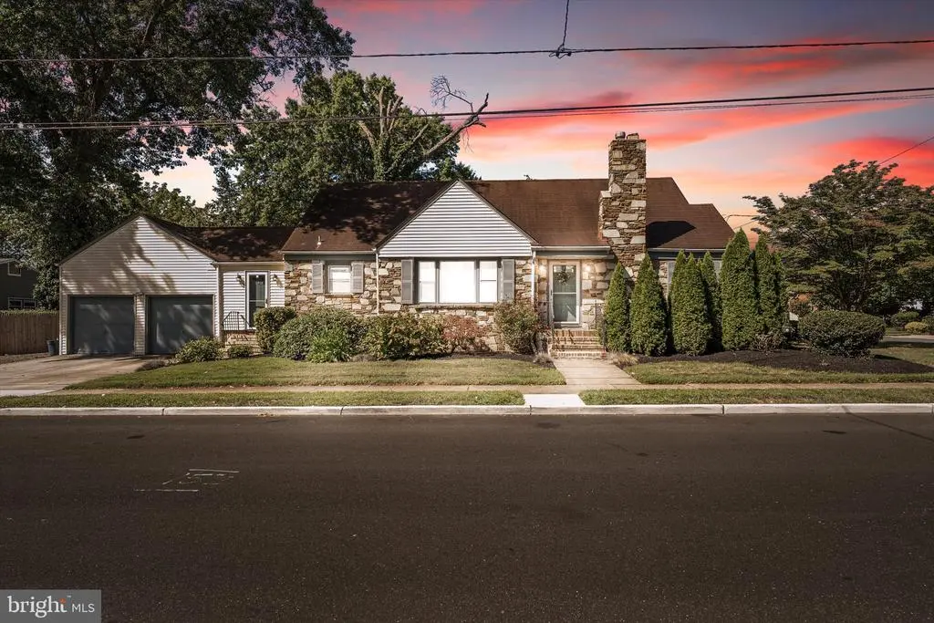 310 Pingree Ave, EWING