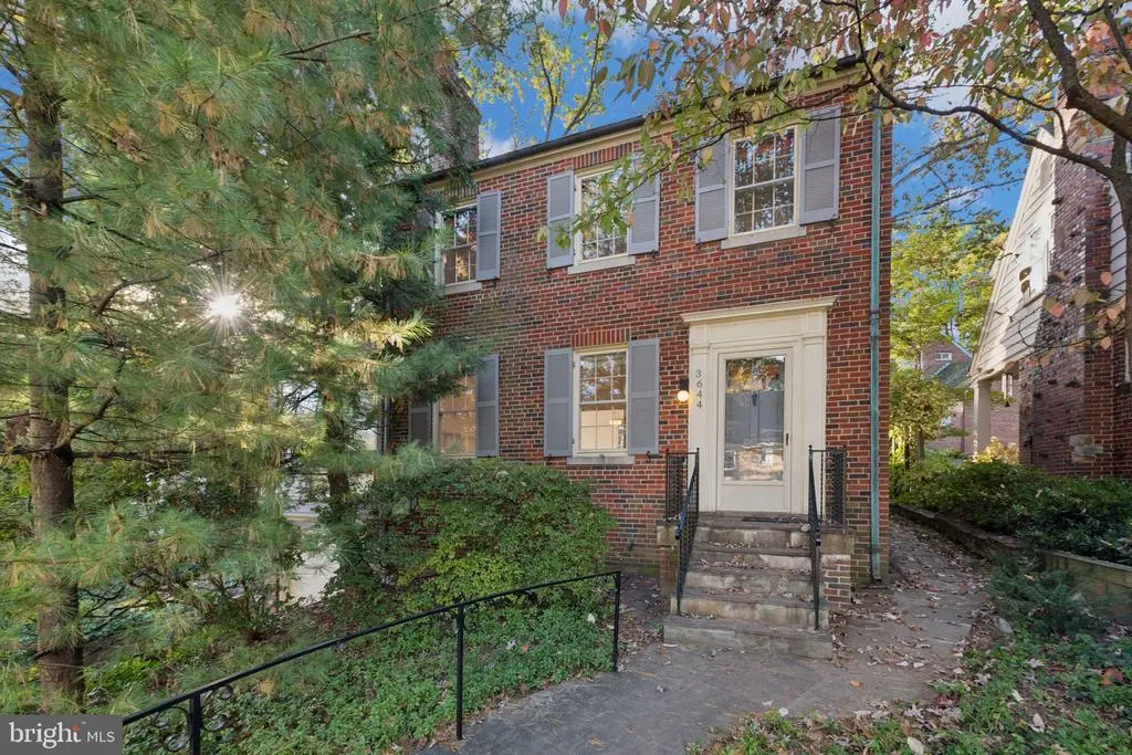 3644 Kanawha St Nw, WASHINGTON