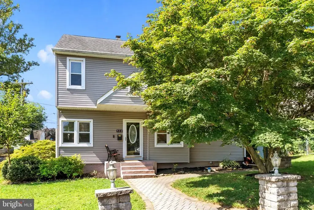 533 Avenue F, FEASTERVILLE TREVOSE