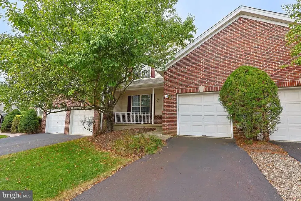35 Dispatch Dr, WASHINGTON CROSSING