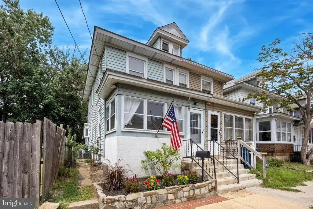 82 Harrison Ave, MORRISVILLE