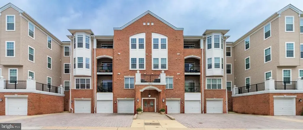 8621 Fluttering Leaf Trl #305, Odenton