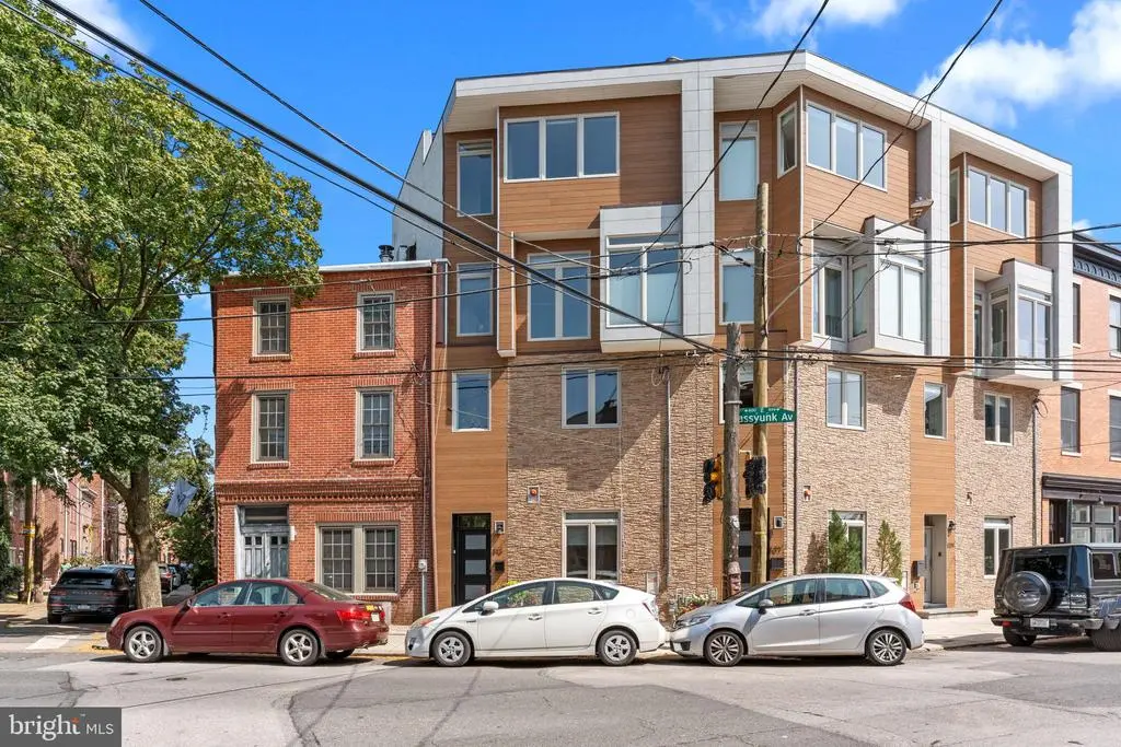 813 E Passyunk Ave, Philadelphia