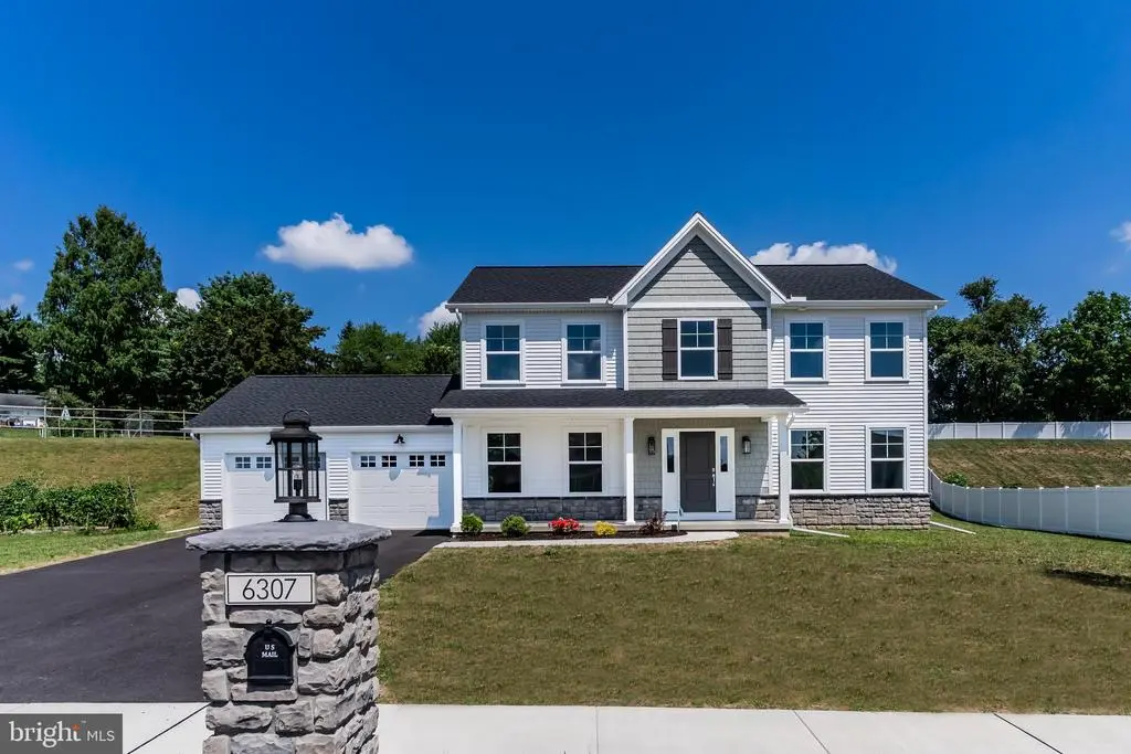 6307 Aston Ct, HARRISBURG