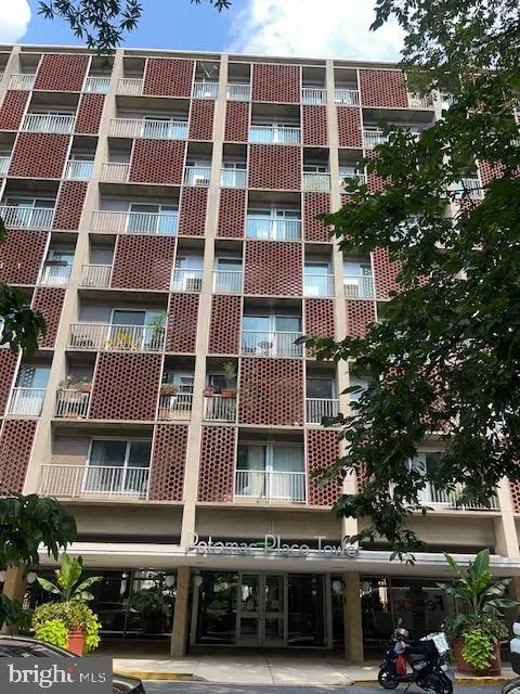 800 4th St Sw #s503, WASHINGTON