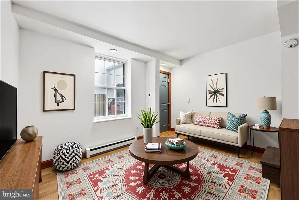 536 Montrose St #b, PHILADELPHIA