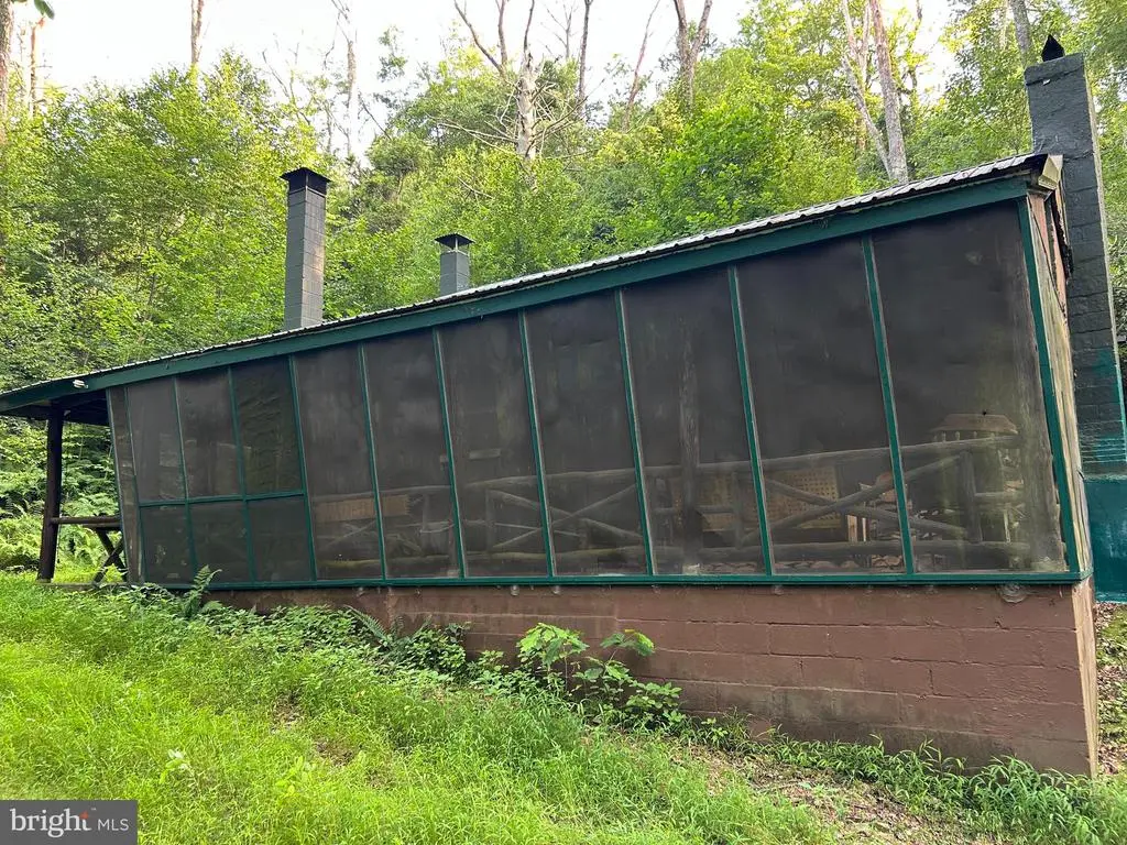 0 Means Hollow Road, SHIPPENSBURG