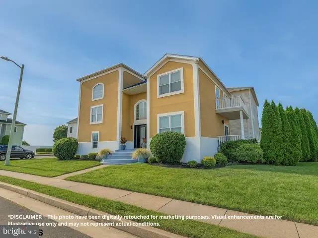 909 N Burghley Ave, Ventnor City