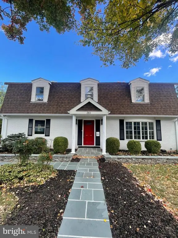 310 Missouri Ave, HERNDON