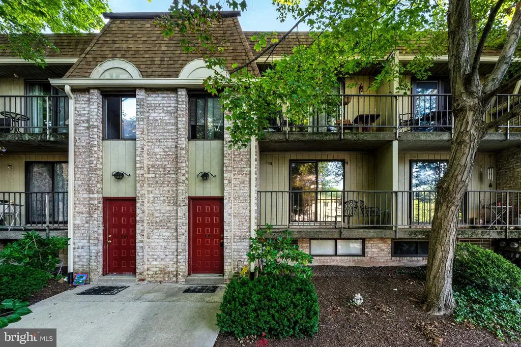 338-a Saybrook Ln, WALLINGFORD