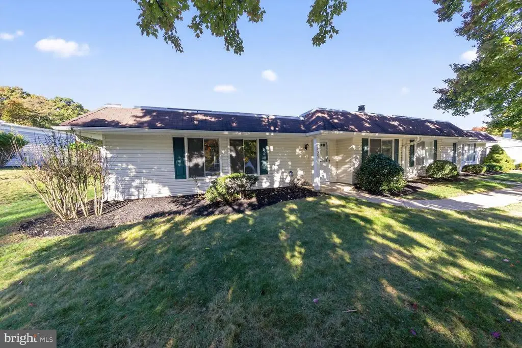 14507 Elmhan Ct #182-b, SILVER SPRING