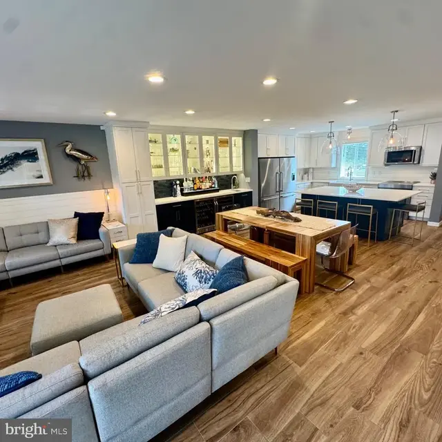 217 Swedes St, Dewey Beach