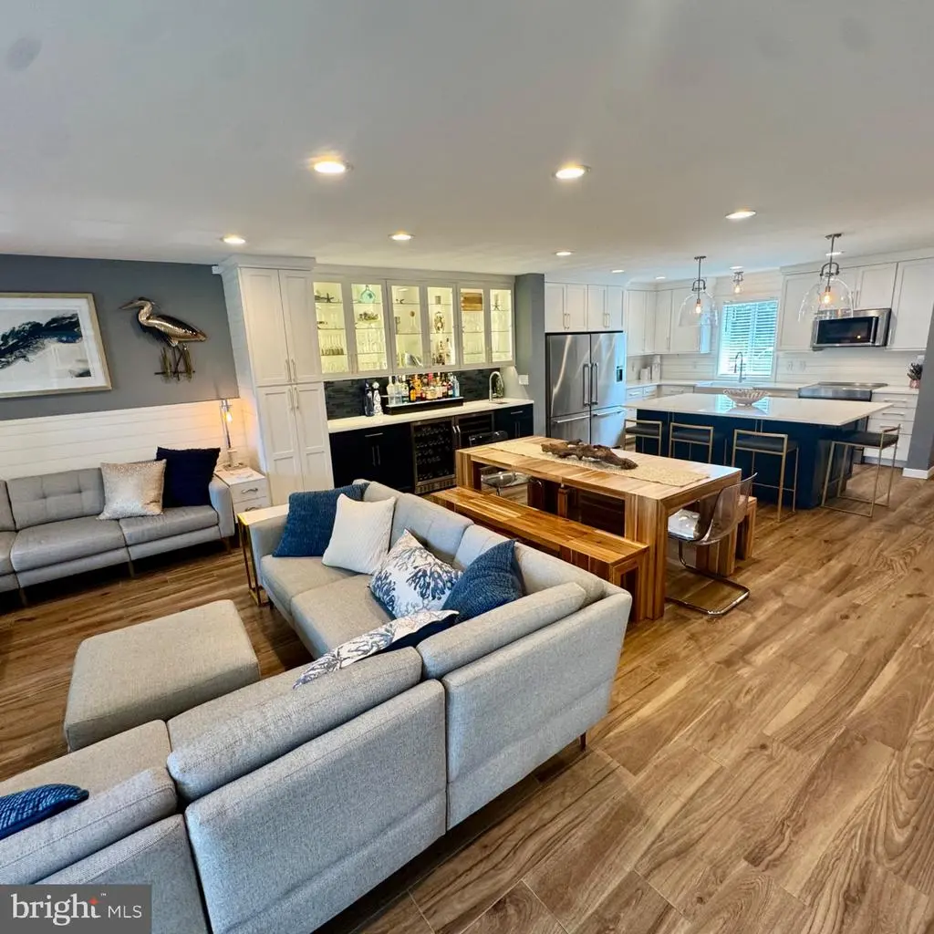 217 Swedes St, Dewey Beach