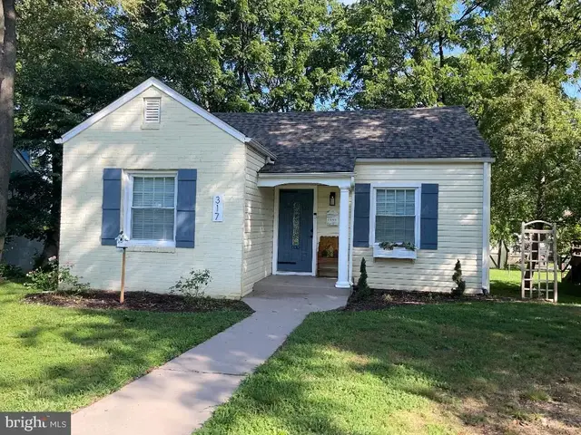 317 James Ave, Waynesboro