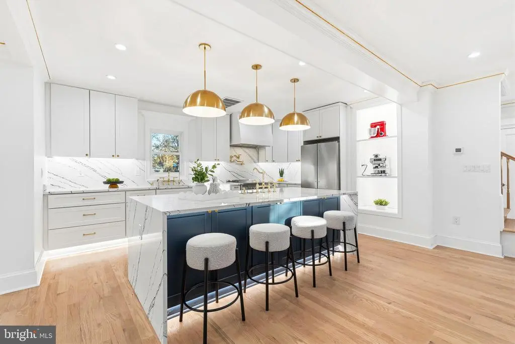 6218 Suitland Rd, SUITLAND