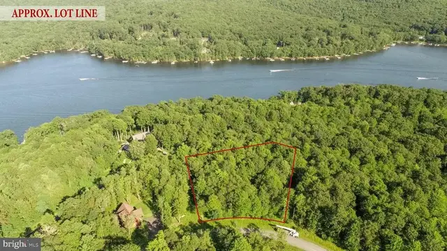 Lot 33 Winding Estates Dr, Mc Henry