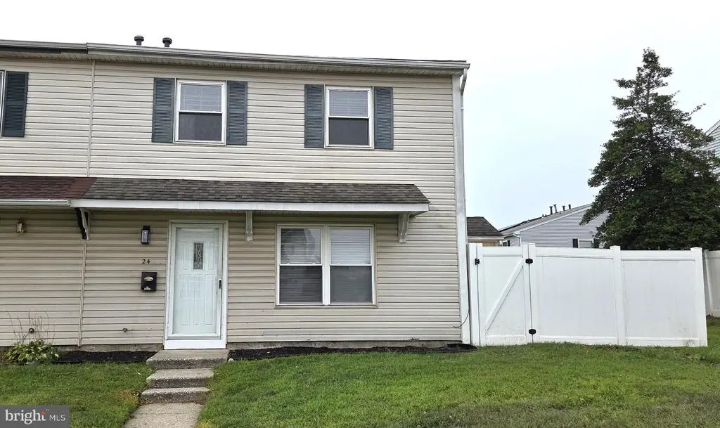 24 Lennox Ct, SICKLERVILLE