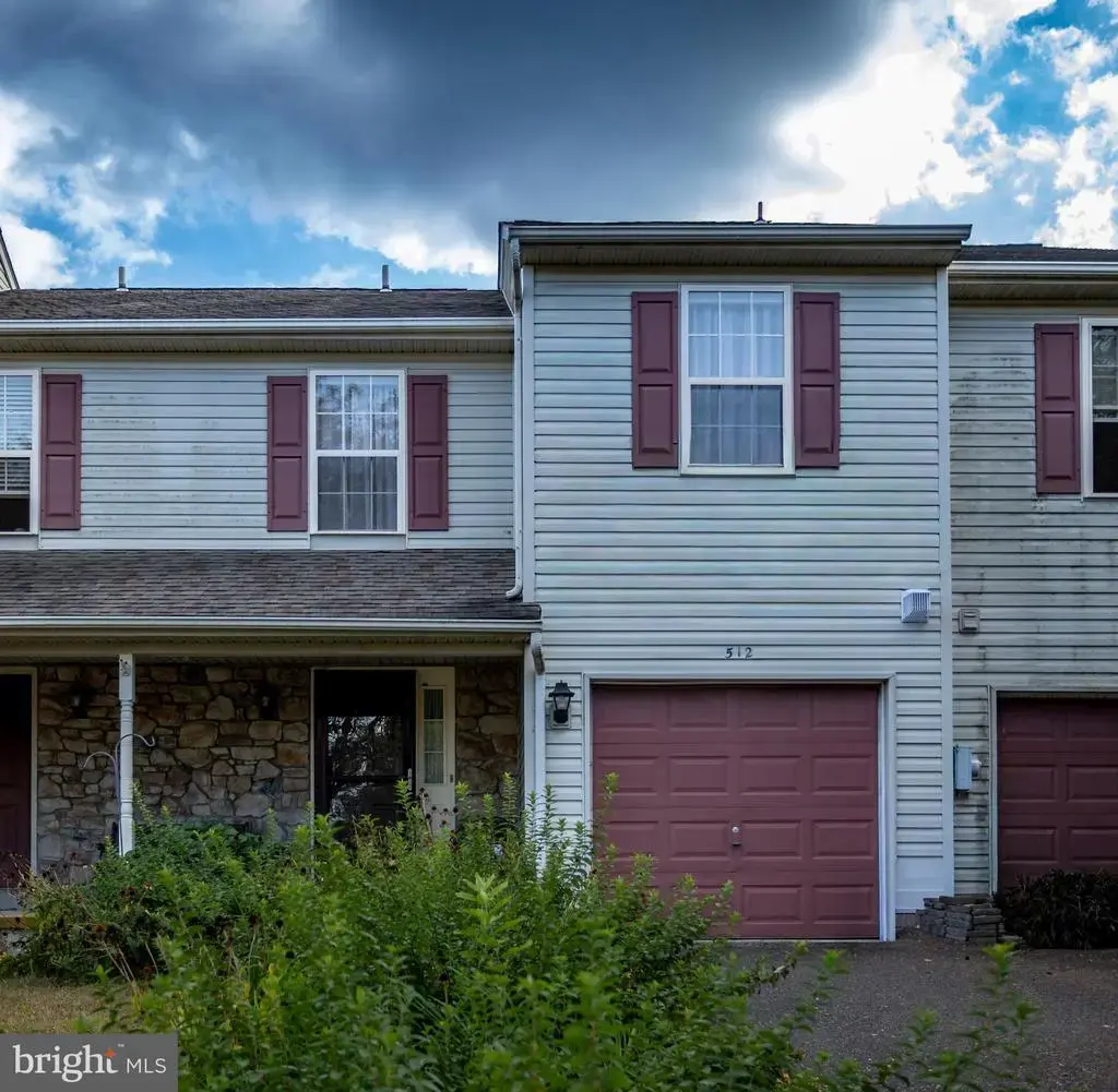 512 Campus Dr, PERKASIE