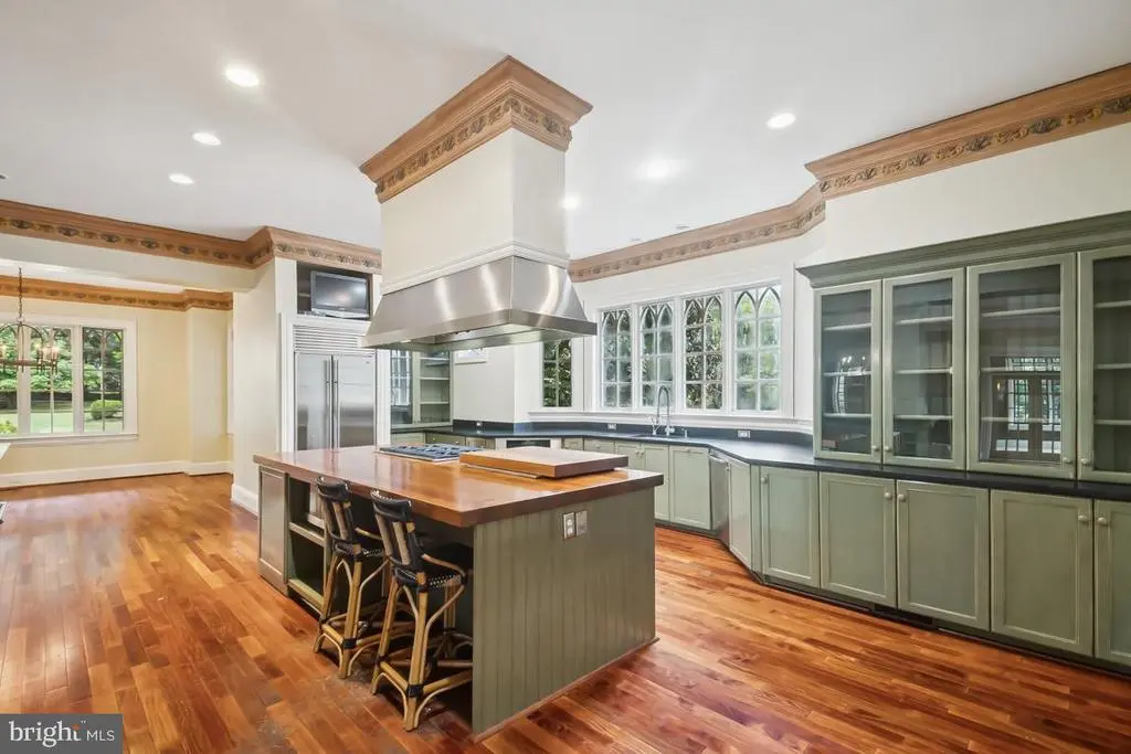 10606 Candlewick Rd, STEVENSON