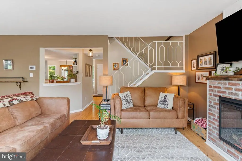 Photo of Listing #PABU2102722