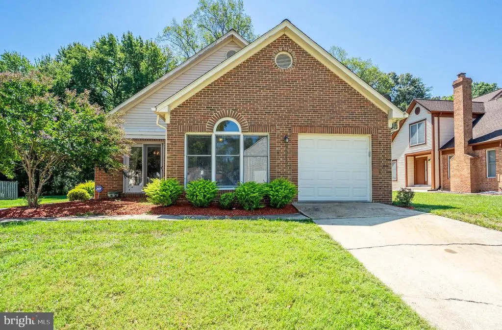 9217 Hobart St, Springdale