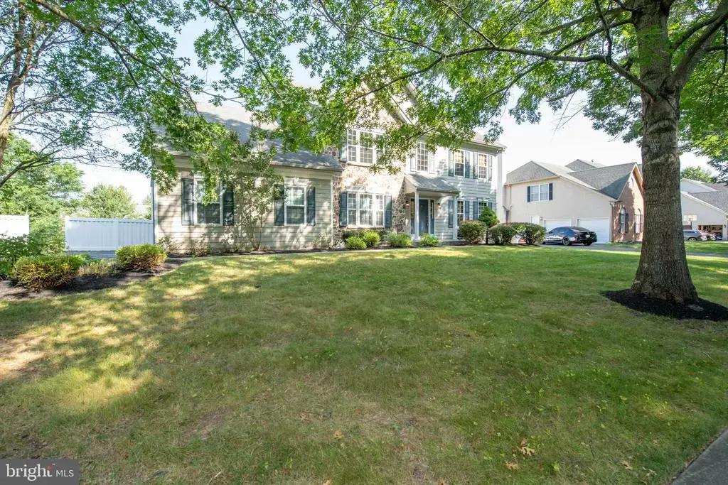 3954 Charter Club Dr, DOYLESTOWN