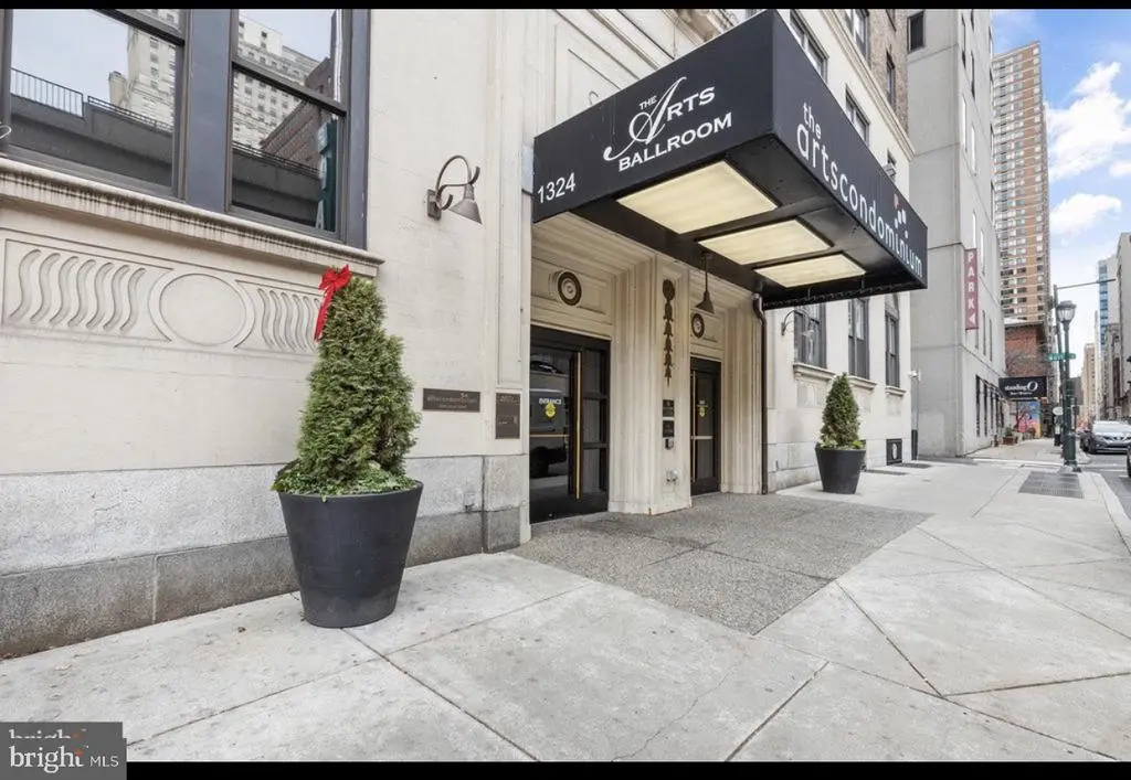 1324 Locust St #308, PHILADELPHIA