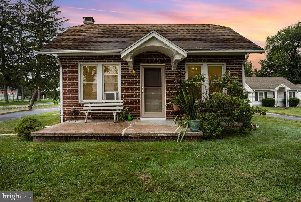 1854 Hilton Ave, Dover