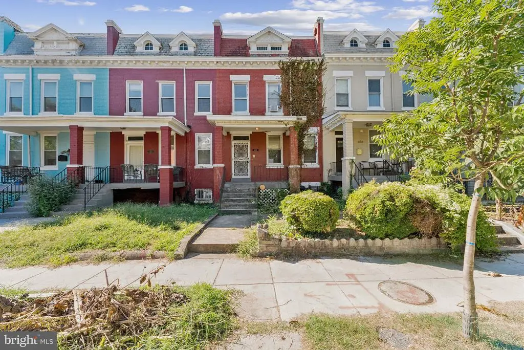 612 Lamont St Nw, WASHINGTON