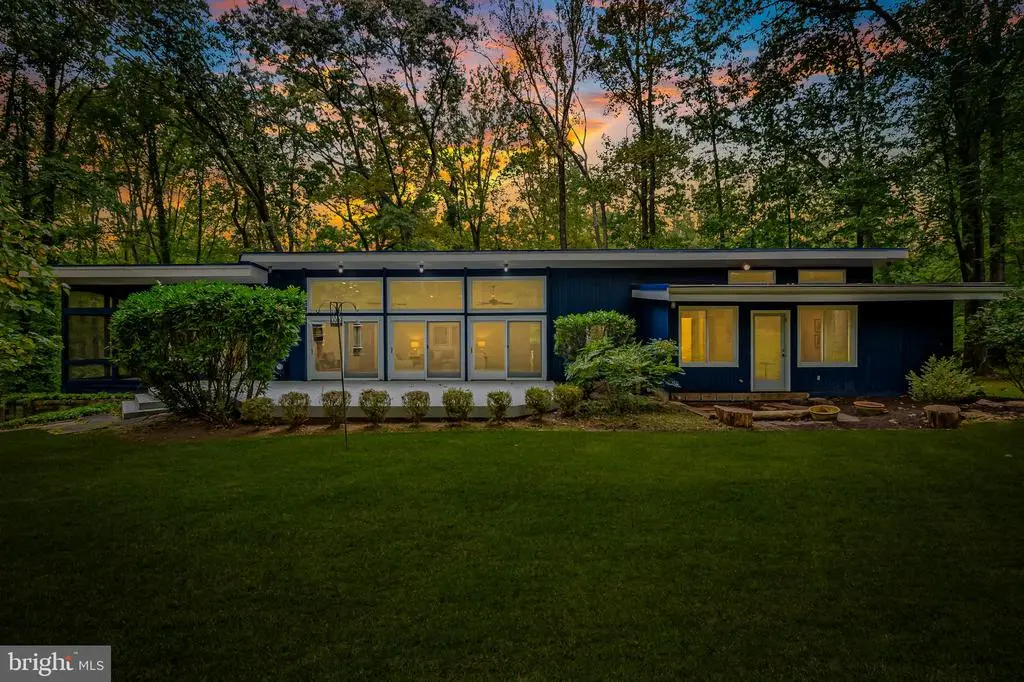 3 Chartwell Ct, Owings Mills