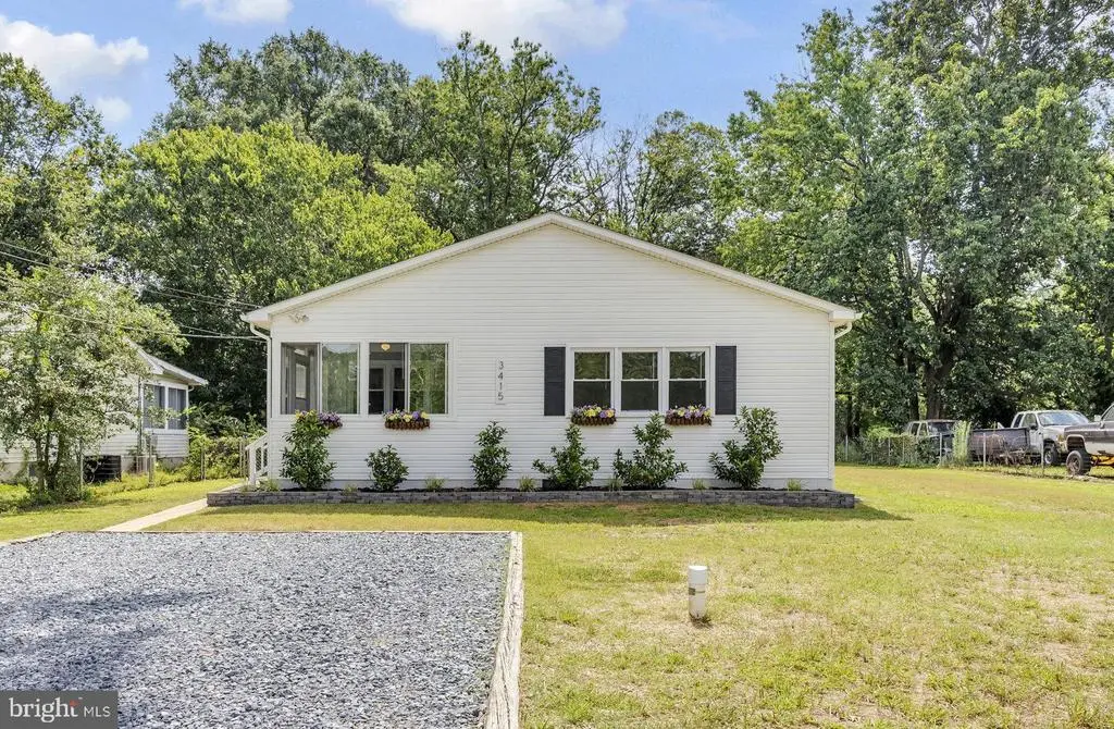 3415 Hazelwood Rd, Edgewater