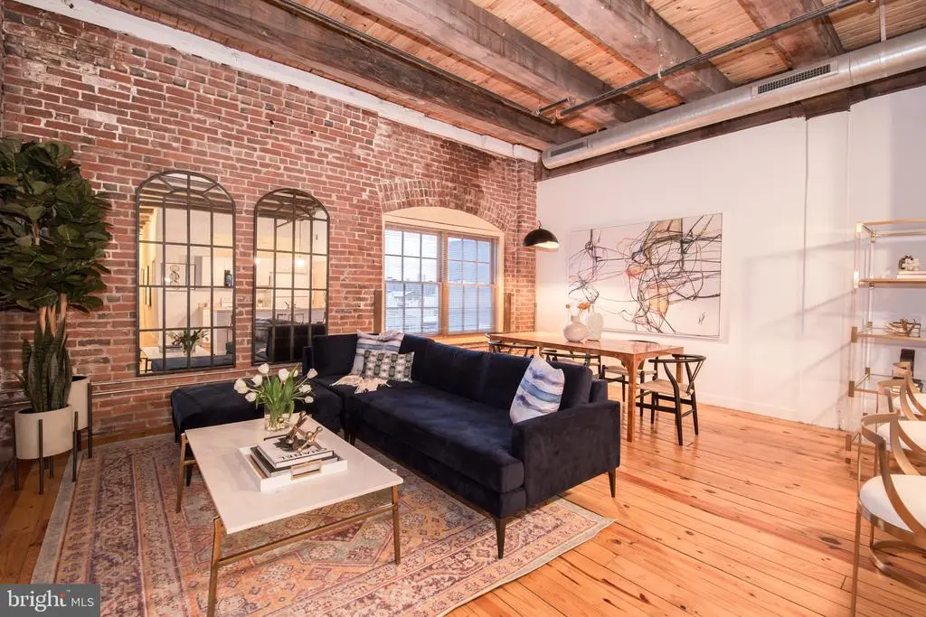 1099 Germantown Ave #m107, PHILADELPHIA