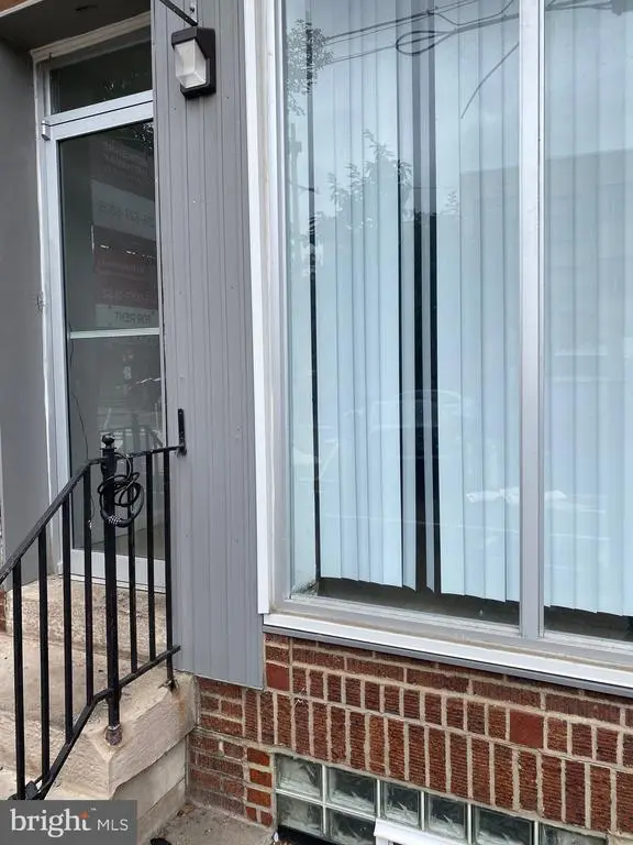 1142 S 11th St #first Floor Front, PHILADELPHIA