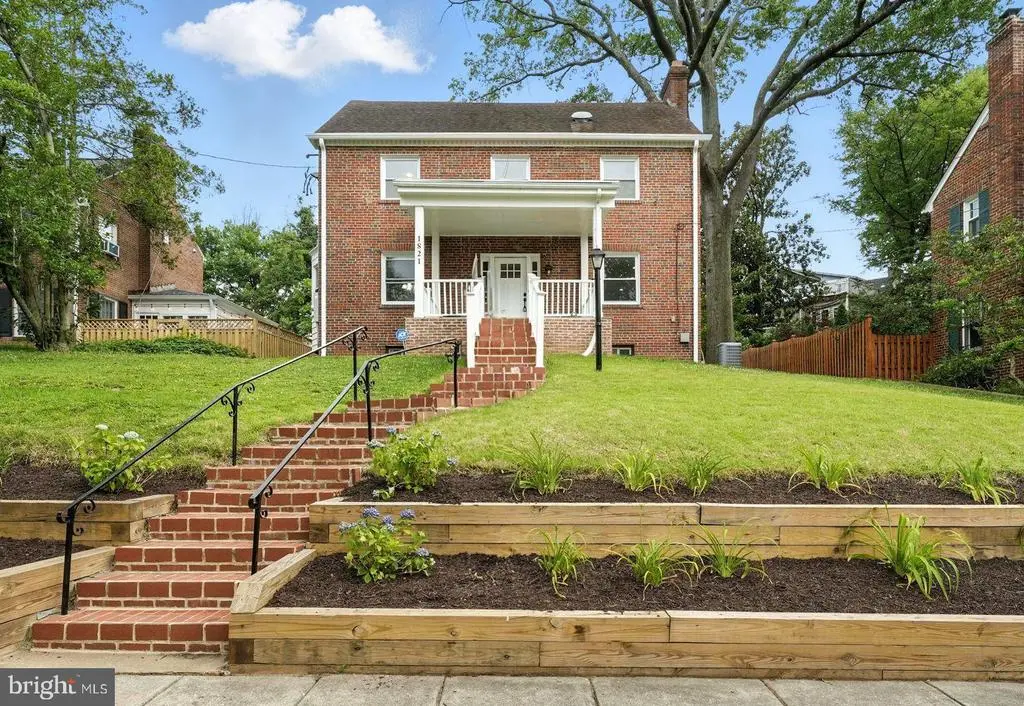 1821 Shepherd St Ne, WASHINGTON