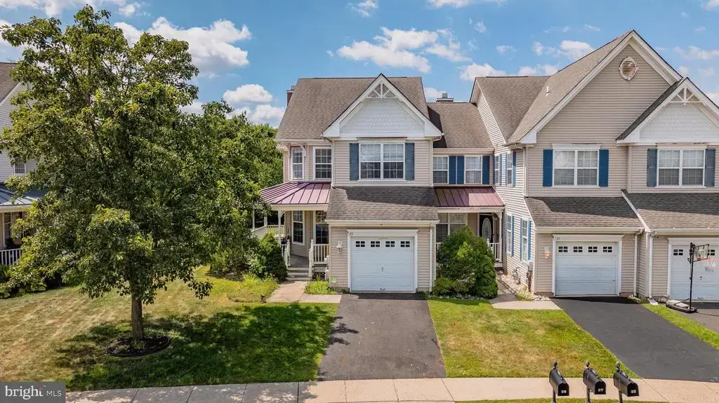 39 Brewster Dr, WARMINSTER
