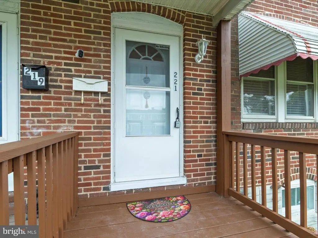 221 W Edgevale Rd, Baltimore