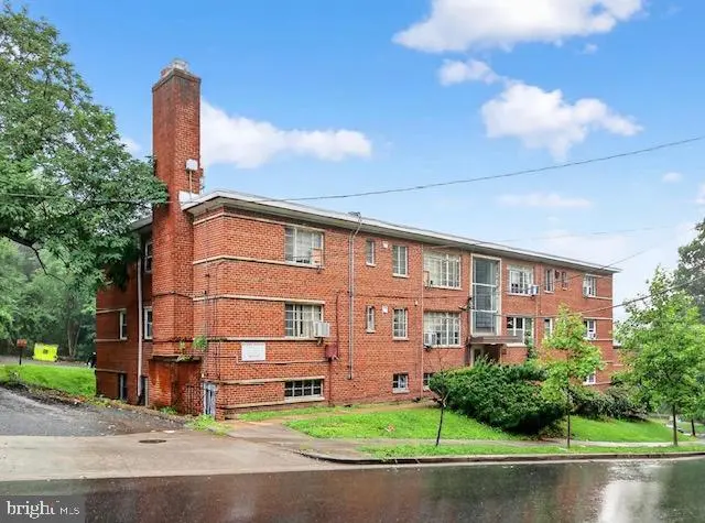 2321 Altamont Pl Se #102, WASHINGTON