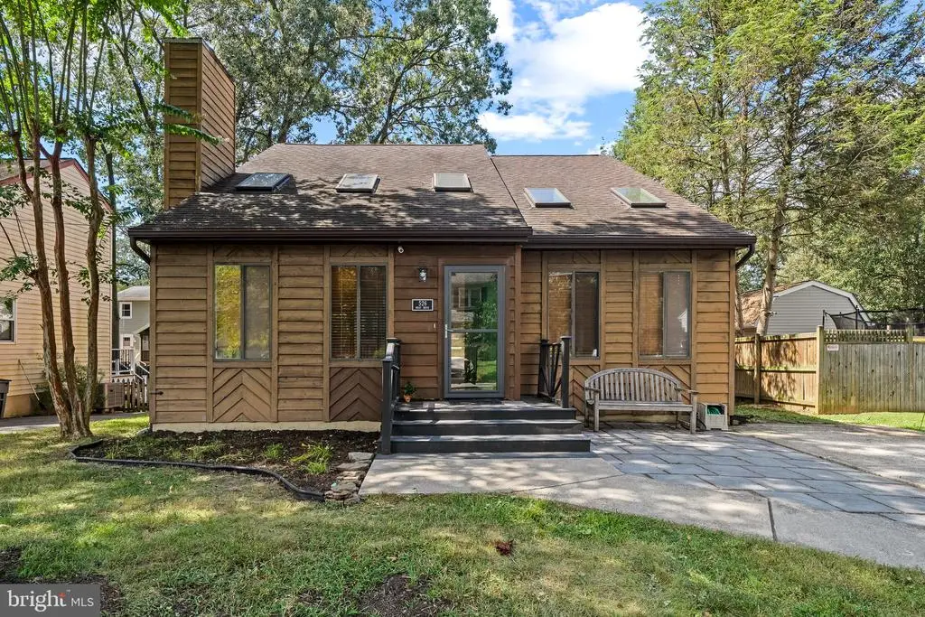 526 West Dr, Severna Park