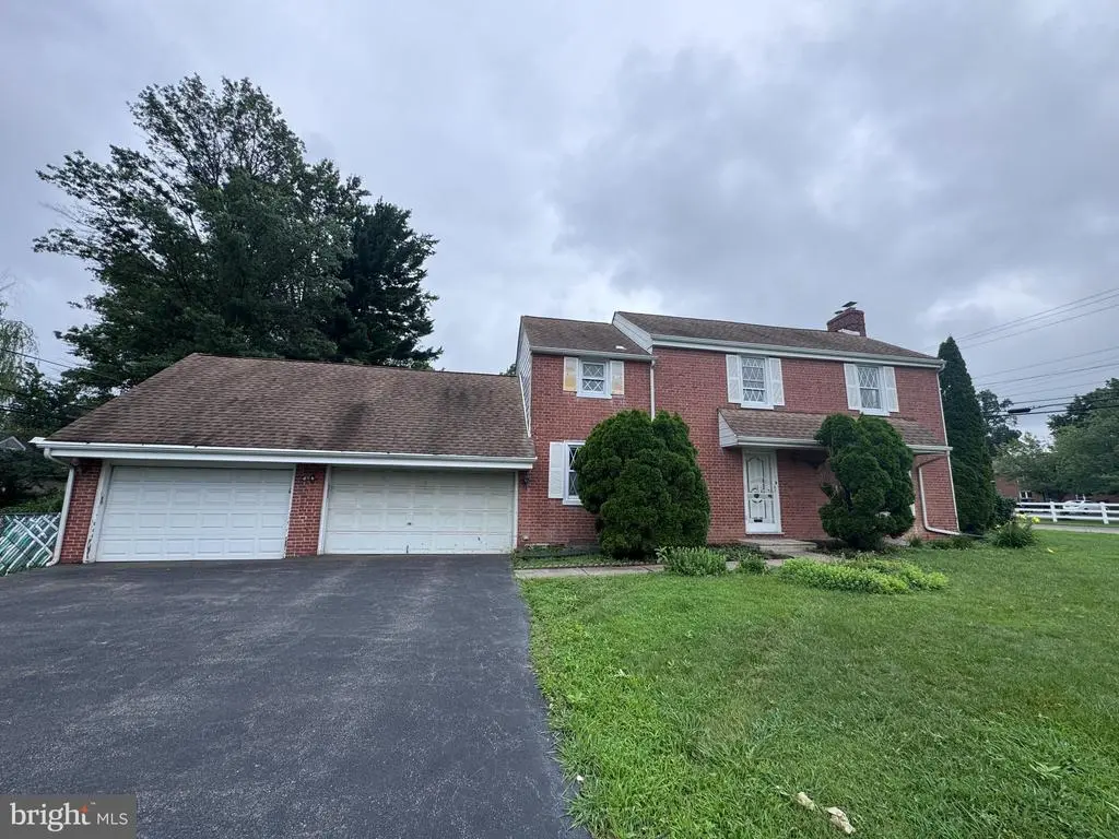 145 Landover Rd, BRYN MAWR