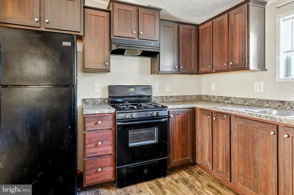 27 Briarwood Ln, PITTSGROVE