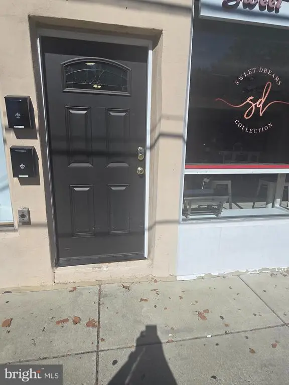 5925 Ridge Ave #2r, PHILADELPHIA